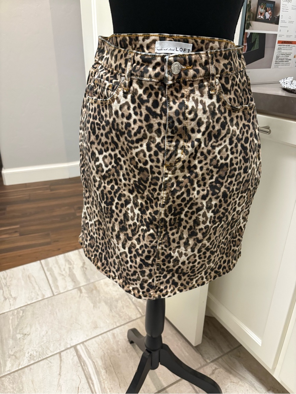 LOFT Leopard-Print Mini Skirt in Brown and Black